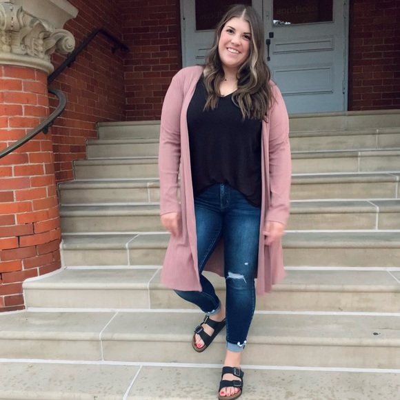 Meet your Posh Ambassador, Sarah! - Picture 3 of 5